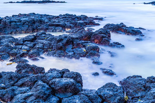 Malebný západ slunce na tropické pláži. Ostrov Mauritius — Stock fotografie