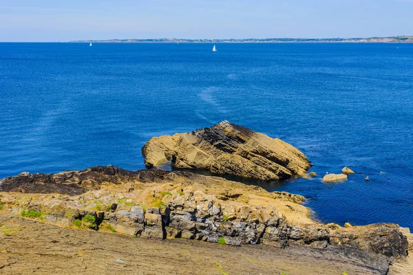 Incroyable paysage marin sur la péninsule de Crozon. Termine. Bretagne . — Photo