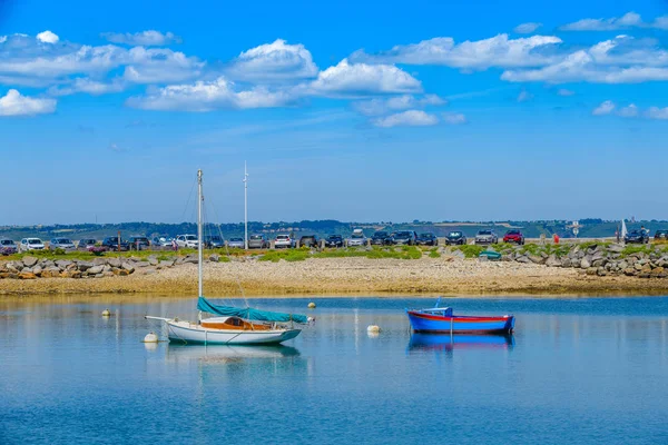 Landskap med båtar i Camaret-sur-Mer. Fruktansvärt. Bretagne. Fr — Stockfoto