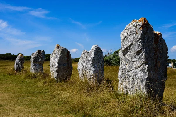 La alineación de Lagatjar es una alineación interesante de menhir — Foto de Stock