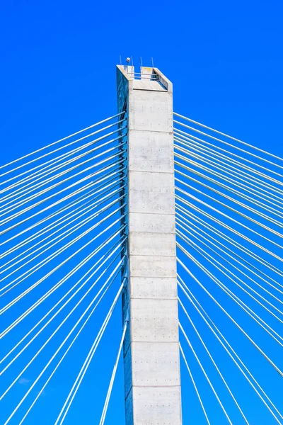 Quelques détails du magnifique pont Terenez vers les Penins de Crozon — Photo