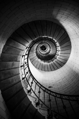 Eckmuhl deniz fenerinin tepesine çıkan sarmal merdivenler...