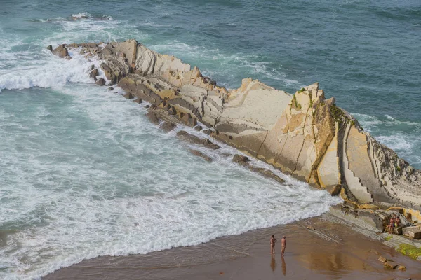 Cenário incrível da praia do País Basco. Norte — Fotografia de Stock
