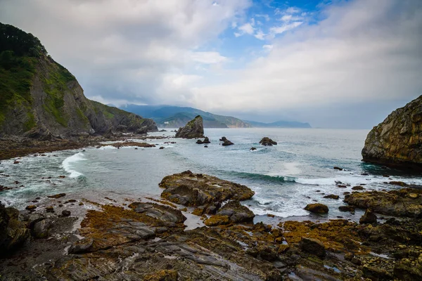 Дивовижний Вигляд Атлантичного Узбережжя Біля Острова Гастелугаш Країна Басків Північний — стокове фото