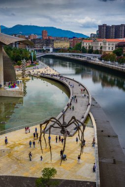 Bilbao 'da gezinti güvertesi. Bask ülkesi. Kuzey İspanya