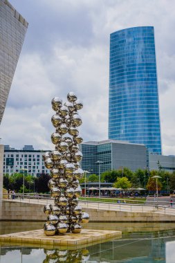 Güzel Bilbao şehrinin sokaklarında. Bask ülkesi. Kuzey İspanya