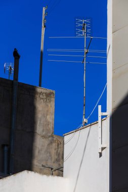 Soyut mimari görüntü. Guardamar del Segura kasabası. Alicante bölgesi. İspanya