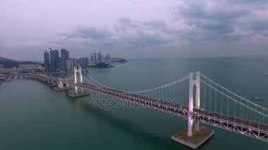 20180104 günbatımı Gwangan köprü ve Gwangalli / Jan-04-2018 zaman günbatımı Gwangan köprü ve Gwangalli, Busan, Güney Kore