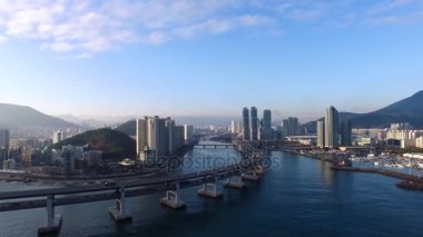 Drone zaman atlamalı Gwangandaegyo