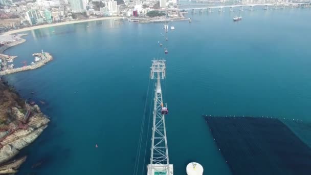 Vista aérea do carro de cabo marinho — Vídeo de Stock