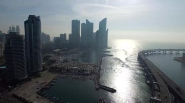 Rating Centum şehir, Haeundae, Busan, Güney Kore, Asya / Centum şehir trafik Haeundae, Busan, Güney Kore, Asya zaman Jan-18-2018