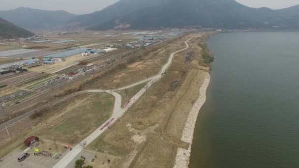 Krajobraz rzeki Nakdong, Yangsan, Korei Południowej, Azji — Wideo stockowe