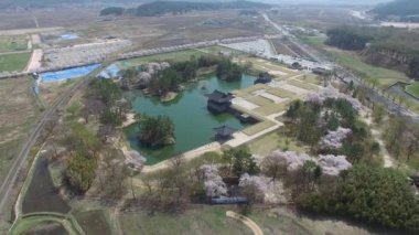 Bahar Donggung Palaca ve Wolji gölet Gyeongju, Güney Kore, Asya / bahar Donggung Palaca ve Wolji gölet Gyeongju, Güney Kore, Asya zaman Nisan-03-2018