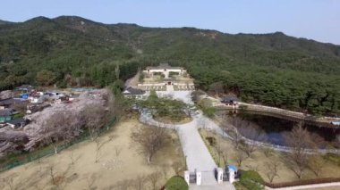 Tongiljeon 'un Gyeongju, Gyeongbuk, Güney Kore, Asya' daki hava görüntüsü..