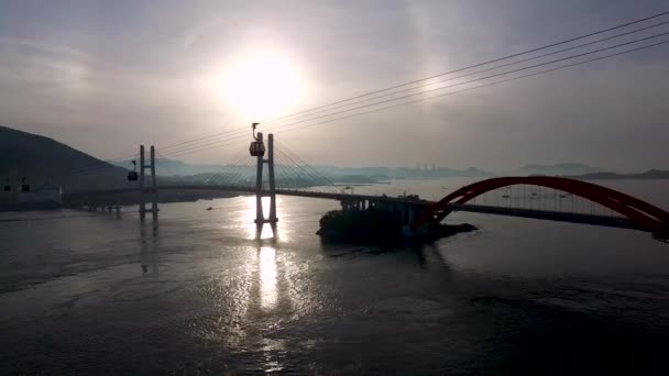 南韩京南沙欣市Sunrise的沙欣缆车航景 — 图库视频影像