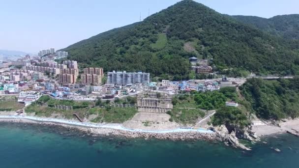 Vista Aérea Huinnyeoul White Shoal Culture Village Yeongdo Busan Corea — Vídeos de Stock