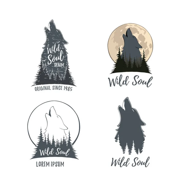 Conjunto de cuatro lobos aullando en la luna en el bosque . — Vector de stock
