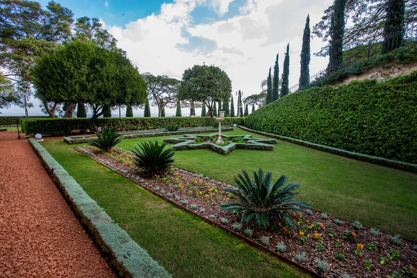 Awe Bahai jardines en Haifa — Foto de Stock