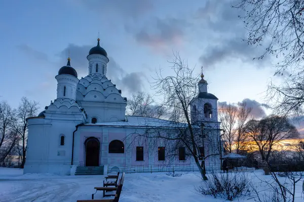 Ryska Kristna Kyrkan Blå Timme Moskva Rysk Vinter Snöig — Stockfoto