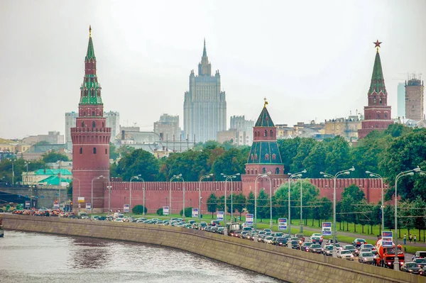 Kremlin Arkaplanda Stalin Vysotka Binası Bina Dışişleri Bakanlığı — Stok fotoğraf