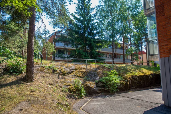 Impresionante Naturaleza Compacta Casas Residenciales Etapas Las Afueras Helsinki Enormes —  Fotos de Stock
