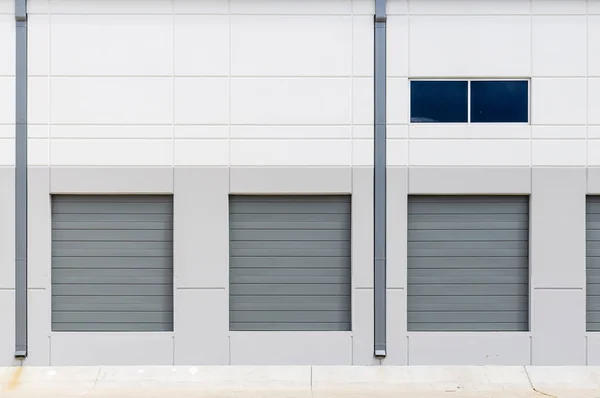 New construction warehouse loading dock — Stock Photo, Image