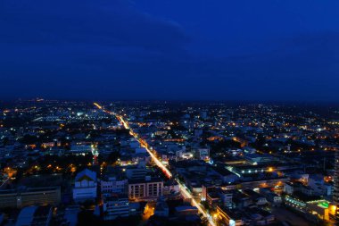 Ana sayfa görünümü günbatımı zaman Khonkaen, Tayland için 20/10/2016