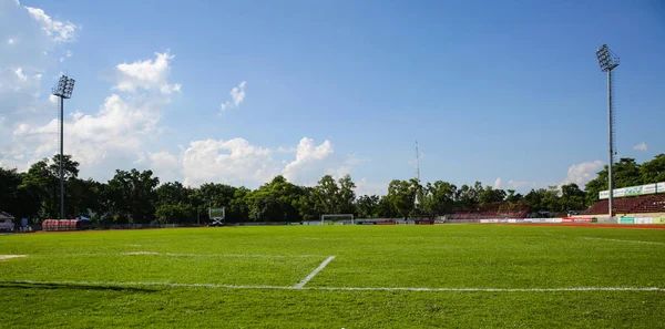 Coup de pied de coin Flagstaff au terrain de football Khonkaen., Thaïlande., 05 — Photo