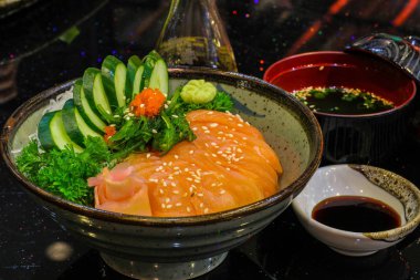 Ham ve taze sashimi Balık eti - Japon gıda tarzı