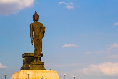 Buddhamonthon kuzeydoğu Buda heykeli., Khonkaen Tayland.