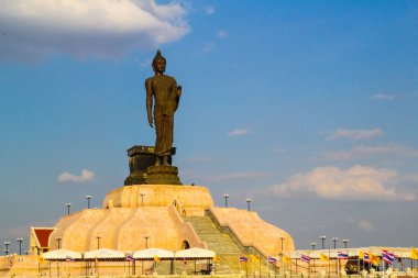 Buddhamonthon kuzeydoğu Buda heykeli., Khonkaen Tayland.
