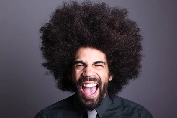 Feliz Afro Homem Frente Fundo Branco — Fotografia de Stock