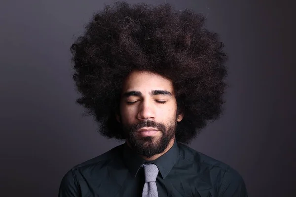 Feliz Afro Homem Frente Fundo Branco — Fotografia de Stock