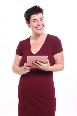 Güzel, olgun bir kadının portresi.