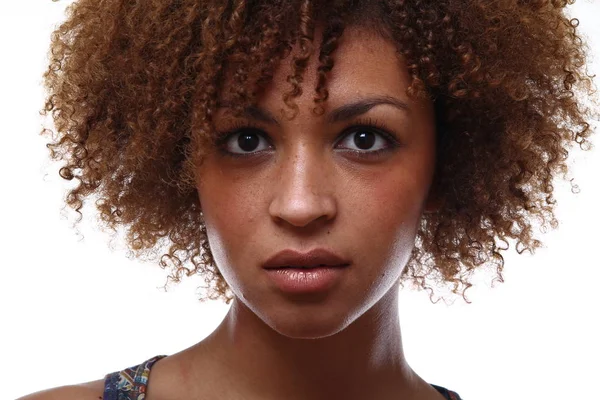 Retrato Una Hermosa Mujer Afro — Foto de Stock