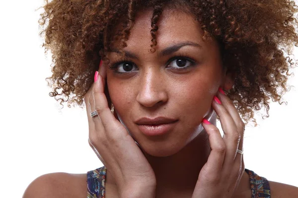 Retrato Una Hermosa Mujer Afro — Foto de Stock