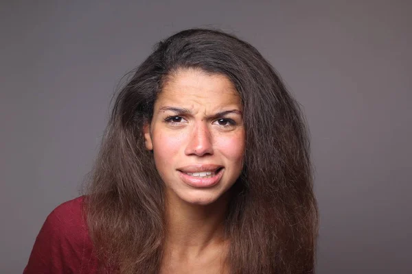 Hermosa Mujer Afro Encantadora —  Fotos de Stock