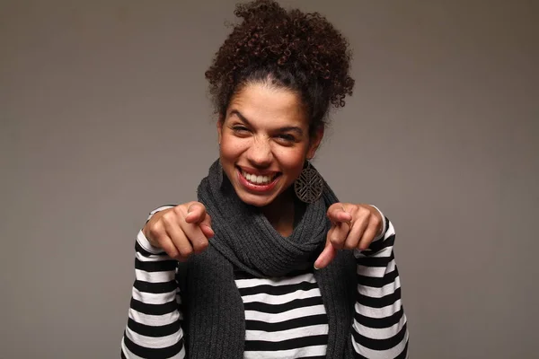 Hermosa Mujer Afro Feliz — Foto de Stock