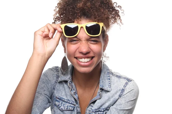 Schöne Glückliche Afro Frau — Stockfoto