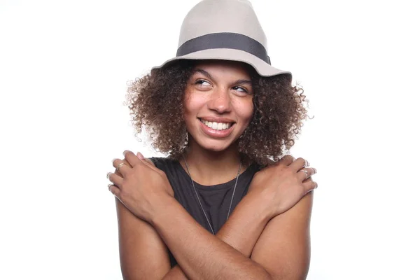 Porträt Einer Schönen Glücklichen Afro Frau — Stockfoto