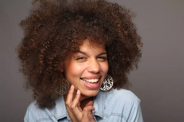 Perfekte Schöne Afro Frau — Stockfoto