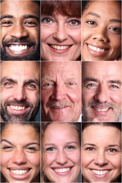 Gruppe von 9 schönen Menschen vor einem Hintergrund — Stockfoto