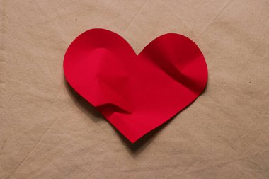 Kağıt kalp düğün kartları için