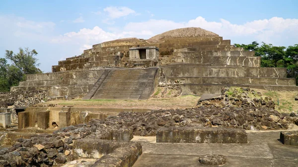 santa ana, el Salvador'da Maya harabelerini tazumal