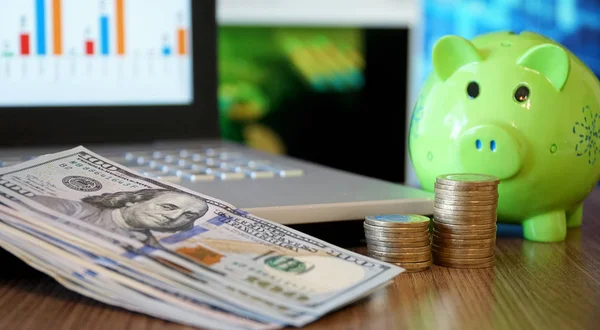 Bir emeklilik Finansal güvenlik. İş ve yatırım kavramı.