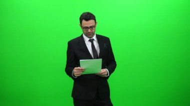 Male News Anchor Presenting Green Screen Stock Video Male News Anchor Presenting Green Screen Stock Video