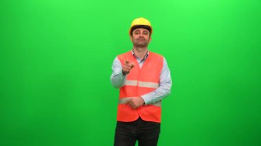 İnşaat işçisi puan parmak kamera