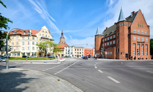 Vista de la calle en el centro de la ciudad. Stralsund —  Fotos de Stock