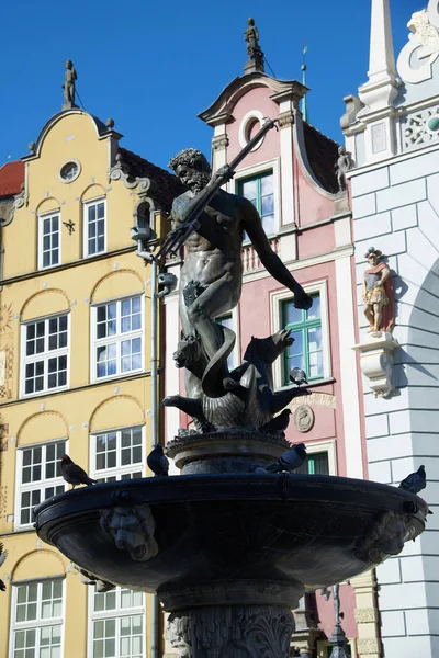 Fonte do Netuno na cidade velha de Gdansk — Fotografia de Stock