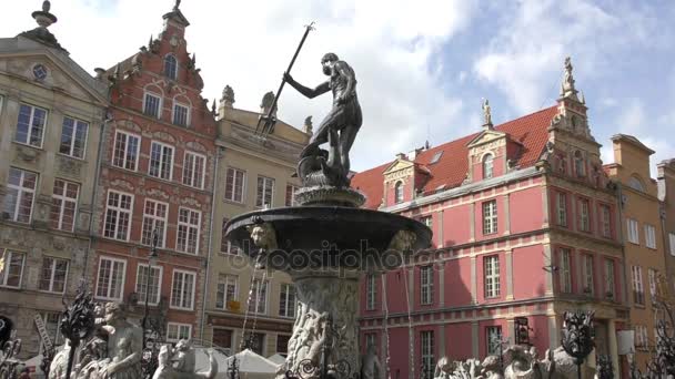 Fonte do Netuno em Gdansk — Vídeo de Stock